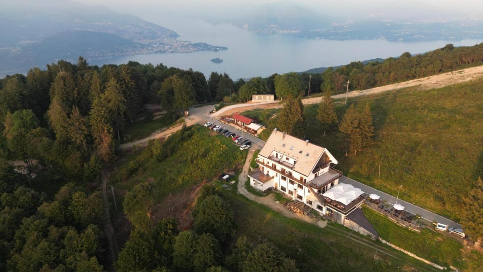 Albergo Casa Della Neve Στρέσα Εξωτερικό φωτογραφία